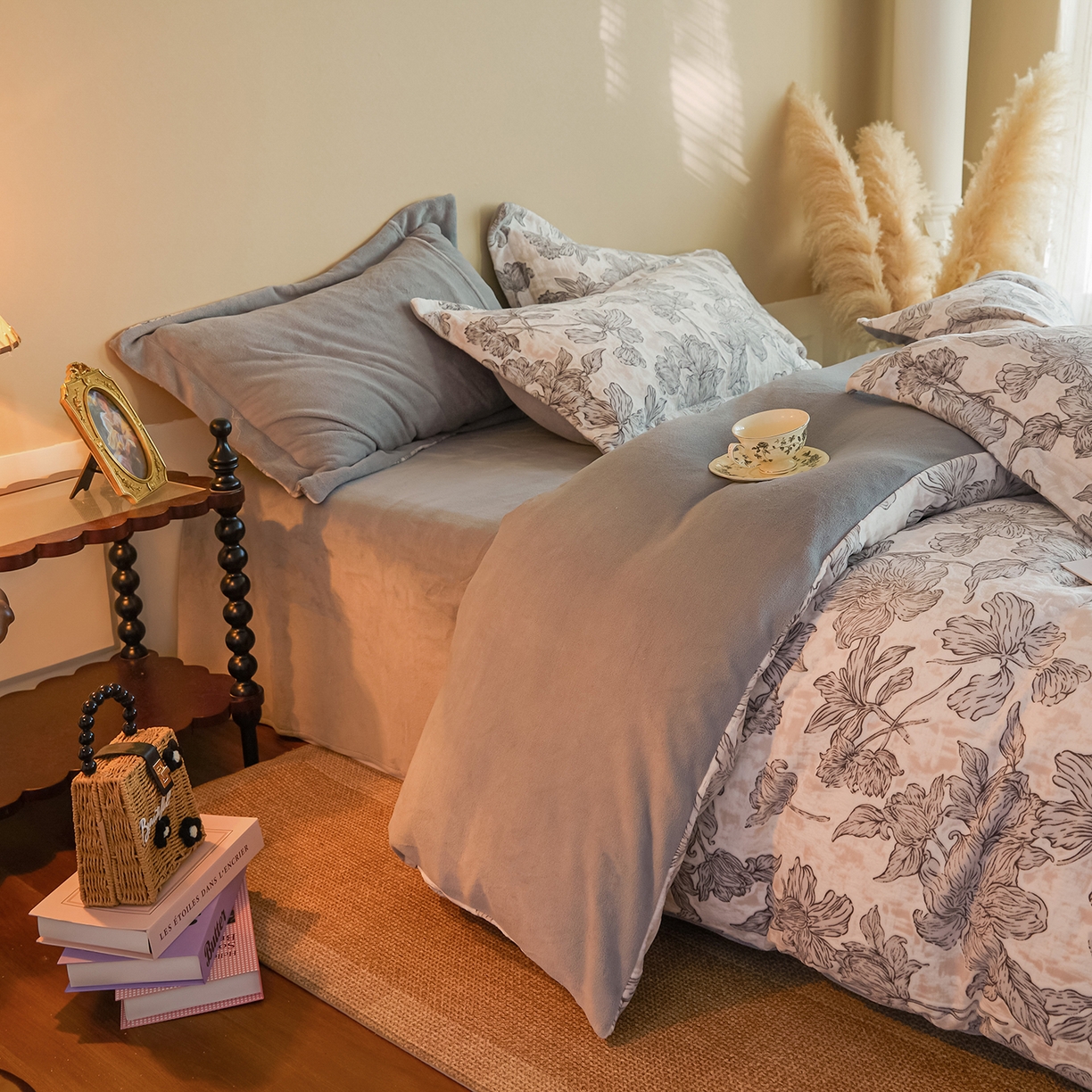 91家纺网 家纺一手货源 找家纺 菡宝 【主推第三批 带质检报告】A类全消光230g雕花绒牛奶绒四件套支持定制定做尺寸 繁花曦月