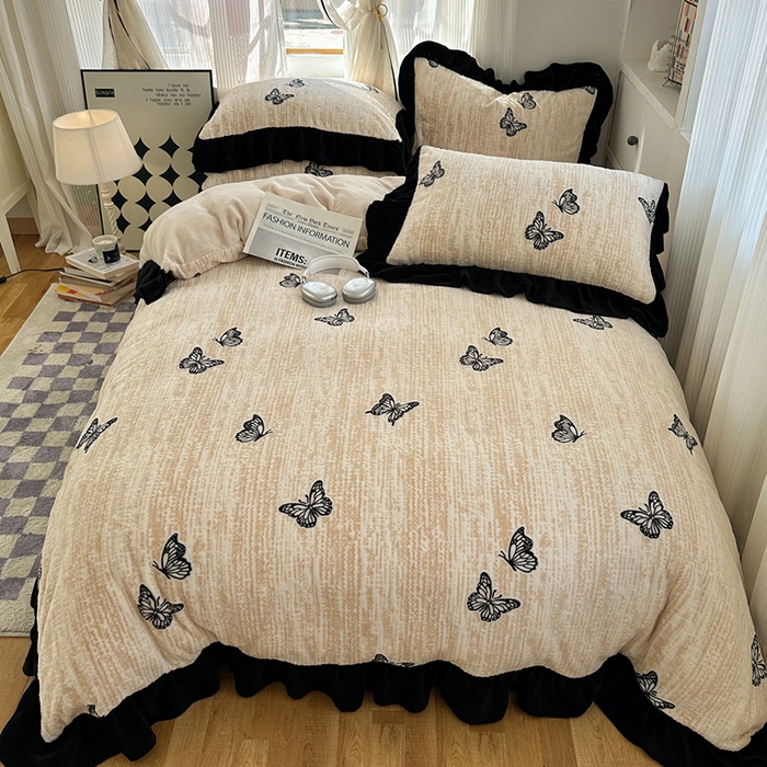 91家纺网 家纺一手货源 找家纺 轻奢坊 2025新款琢色烂花牛奶绒花边套件四件套-赫本风 赫本-蝴蝶