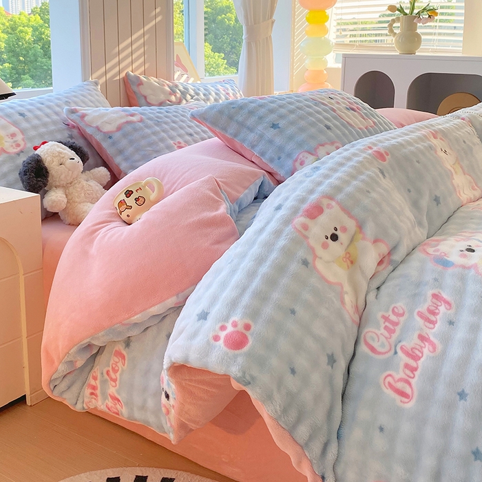 91家纺网 家纺一手货源 找家纺 艾橙 2025新款泡泡牛奶绒加厚保暖印花四件套 比尔狗