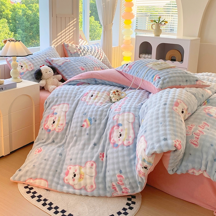 91家纺网 家纺一手货源 找家纺 艾橙 2025新款泡泡牛奶绒加厚保暖印花四件套 比尔狗