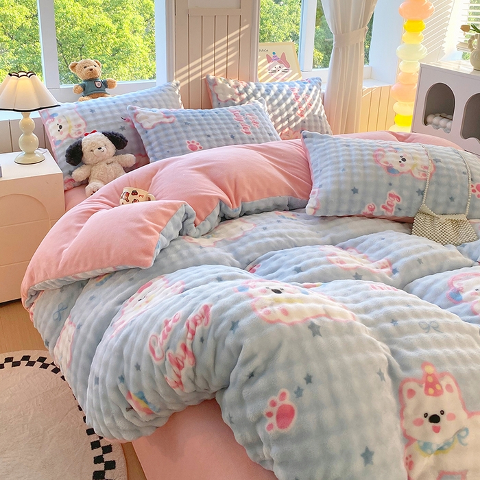 91家纺网 家纺一手货源 找家纺 艾橙 2025新款泡泡牛奶绒加厚保暖印花四件套 比尔狗