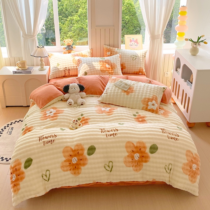 91家纺网 家纺一手货源 找家纺 艾橙 2025新款泡泡牛奶绒加厚保暖印花四件套 花样年华