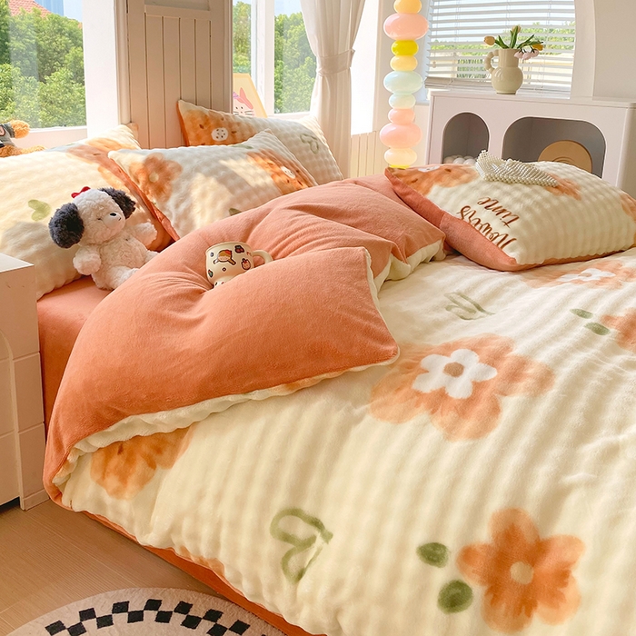 91家纺网 家纺一手货源 找家纺 艾橙 2025新款泡泡牛奶绒加厚保暖印花四件套 花样年华