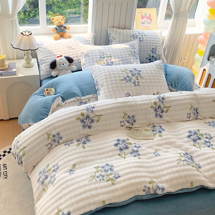 91家纺网 家纺一手货源 找家纺 艾橙 2025新款泡泡牛奶绒加厚保暖印花四件套 花吟