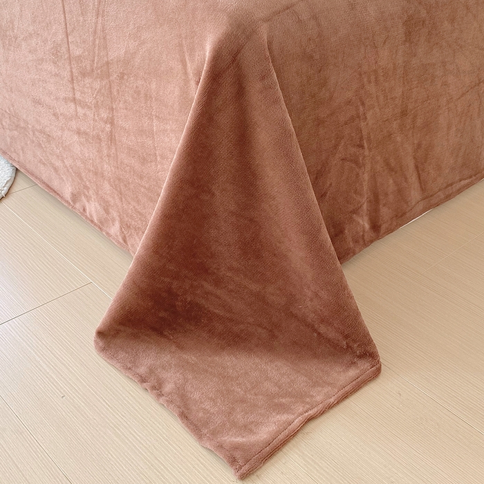 91家纺网 家纺一手货源 找家纺 艾橙 2025新款泡泡牛奶绒加厚保暖印花四件套 画笔卡通