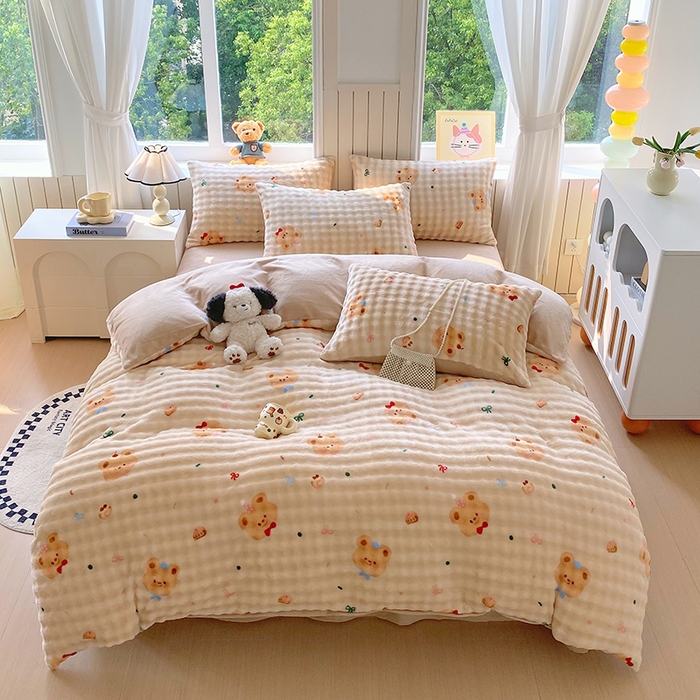 艾橙 2025新款泡泡牛奶绒加厚保暖印花四件套 黄油小熊