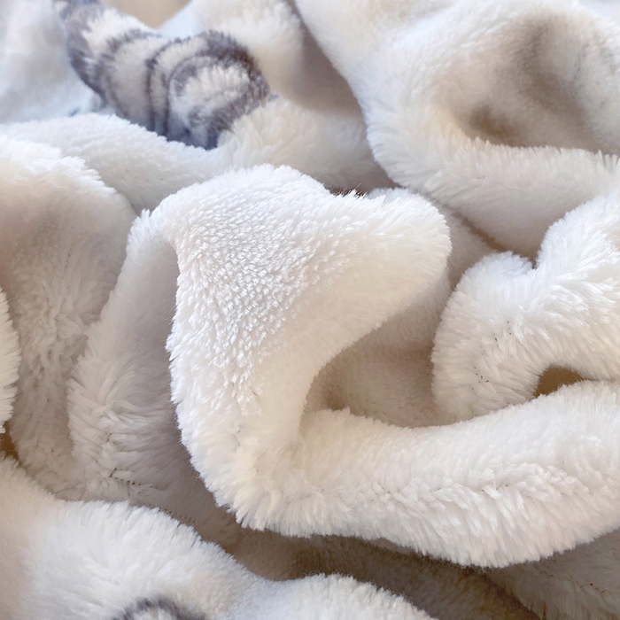 91家纺网 家纺一手货源 找家纺 艾橙 2025新款泡泡牛奶绒加厚保暖印花四件套 简影蝴蝶