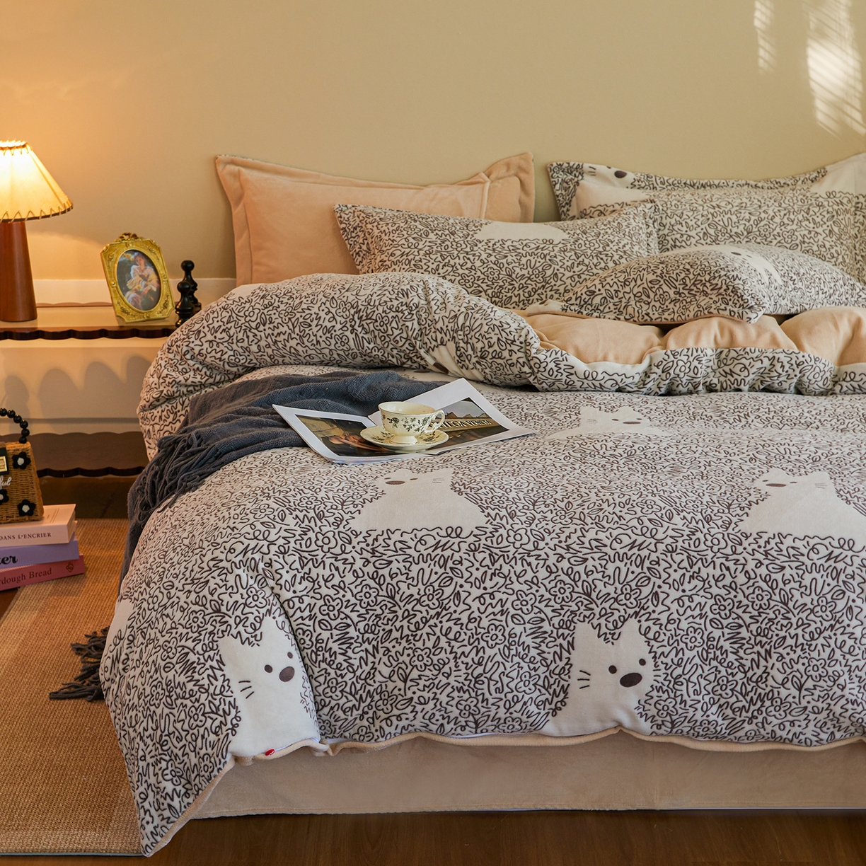 91家纺网 家纺一手货源 找家纺 菡宝 【主推第三批 带质检报告】A类全消光230g雕花绒牛奶绒四件套支持定制定做尺寸 萌趣小狗