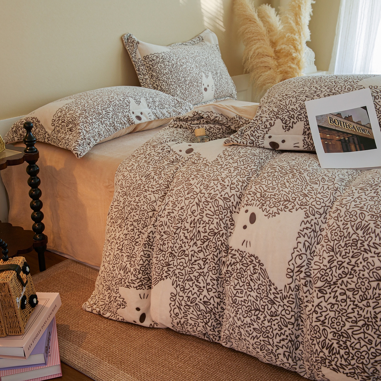 91家纺网 家纺一手货源 找家纺 菡宝 【主推第三批 带质检报告】A类全消光230g雕花绒牛奶绒四件套支持定制定做尺寸 萌趣小狗