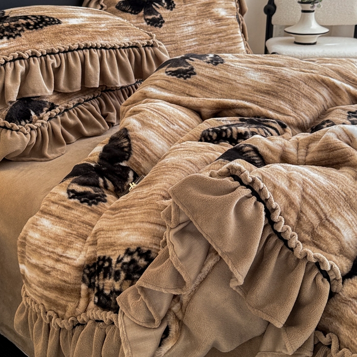 91家纺网 家纺一手货源 找家纺 米莱家纺 2025新款兔毛绒法式花边四件套 梦蝶