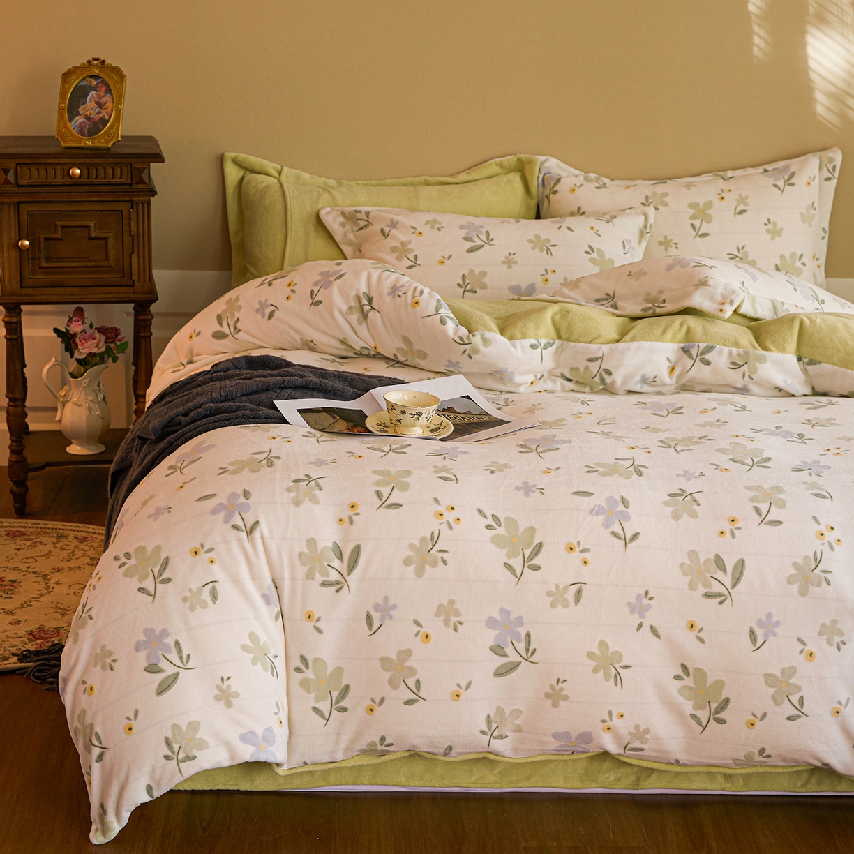 91家纺网 家纺一手货源 找家纺 菡宝 【主推第三批 带质检报告】A类全消光230g雕花绒牛奶绒四件套支持定制定做尺寸 邂逅