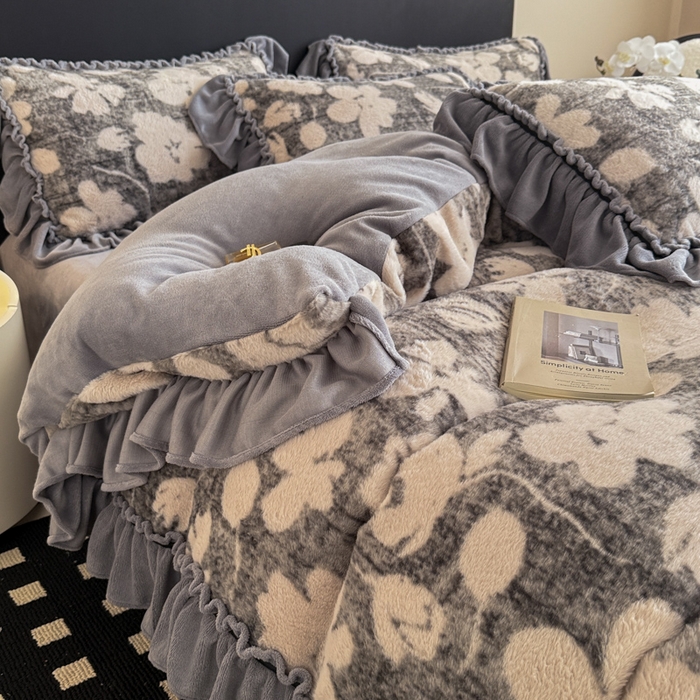 91家纺网 家纺一手货源 找家纺 米莱家纺 2025新款兔毛绒法式花边四件套 布拉格