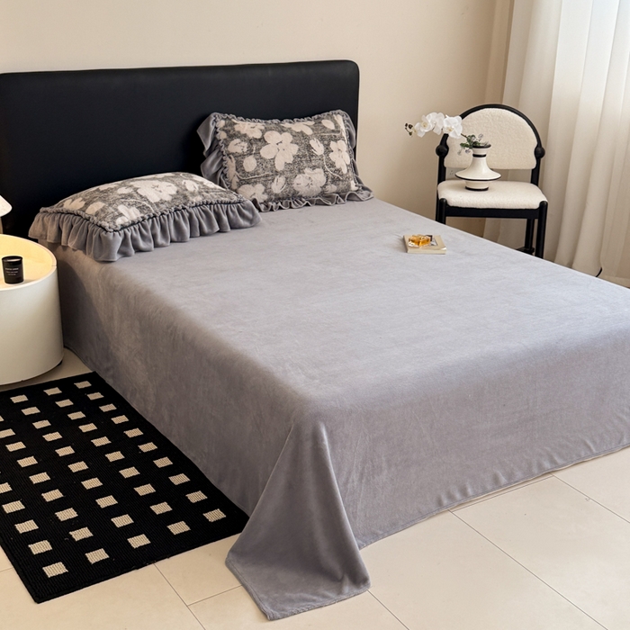 91家纺网 家纺一手货源 找家纺 米莱家纺 2025新款兔毛绒法式花边四件套 布拉格