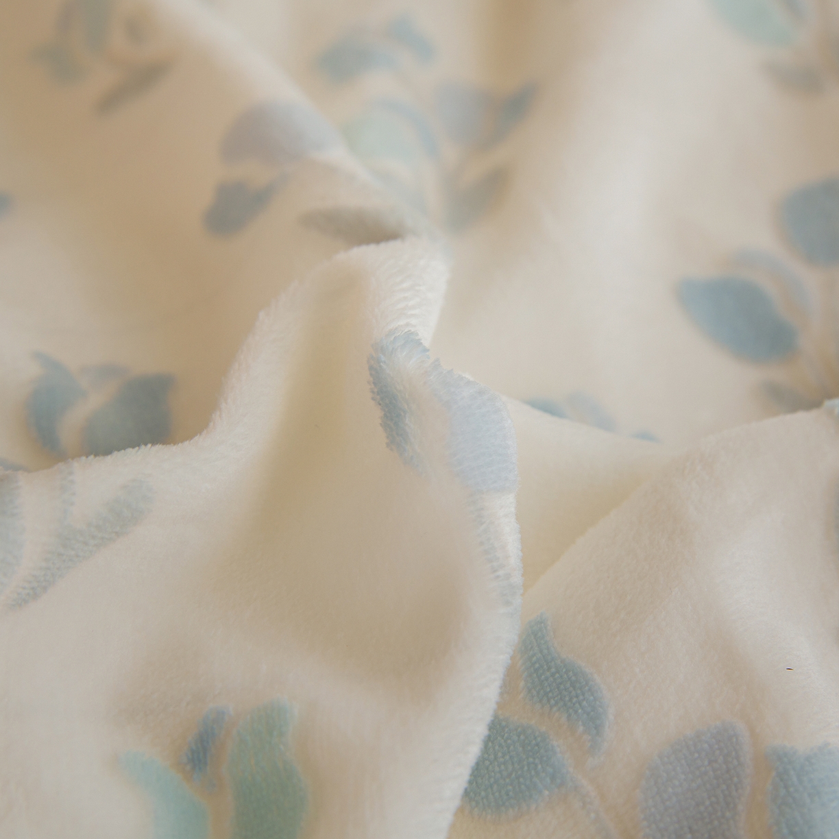 91家纺网 家纺一手货源 找家纺 菡宝 【主推第三批 带质检报告】A类全消光230g雕花绒牛奶绒四件套支持定制定做尺寸 郁金香