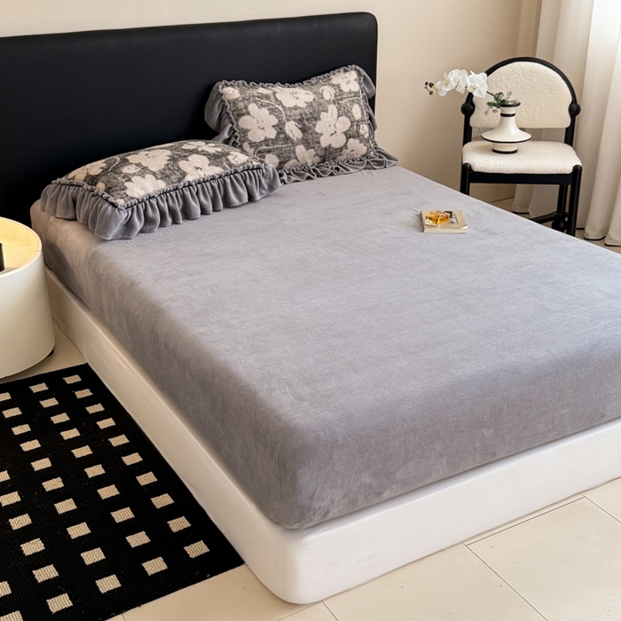 91家纺网 家纺一手货源 找家纺 米莱家纺 2025新款兔毛绒法式花边四件套 布拉格