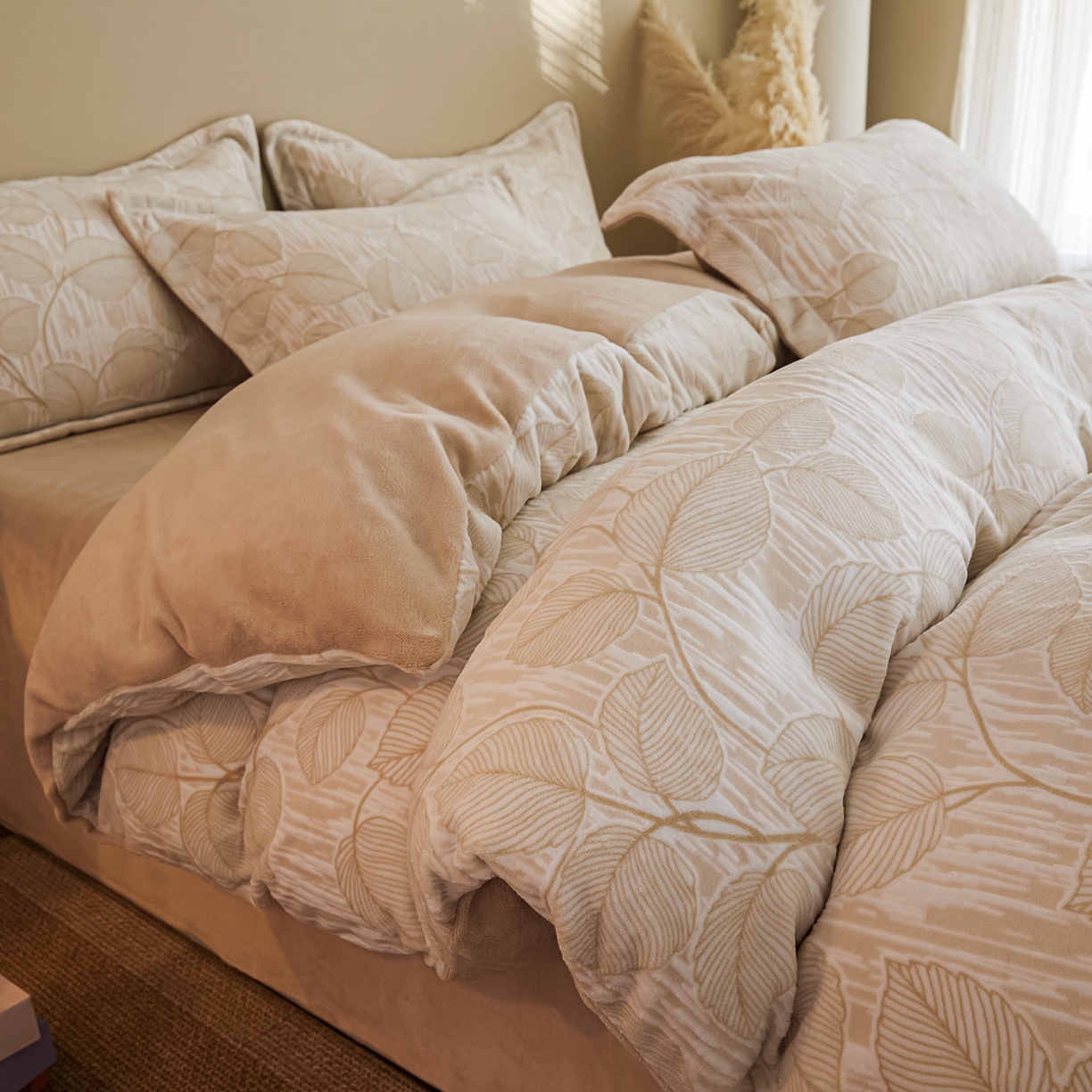 91家纺网 家纺一手货源 找家纺 菡宝 【主推第三批 带质检报告】A类全消光230g雕花绒牛奶绒四件套支持定制定做尺寸 仲夏晨歌