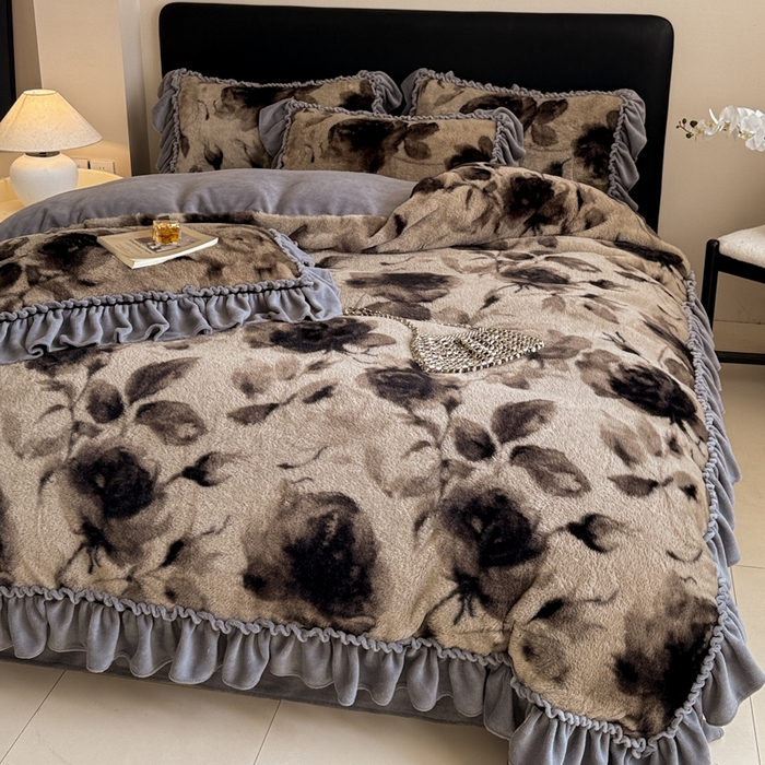 91家纺网 家纺一手货源 找家纺 米莱家纺 2025新款兔毛绒法式花边四件套 花颜