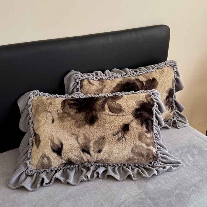 91家纺网 家纺一手货源 找家纺 米莱家纺 2025新款兔毛绒法式花边四件套 花颜