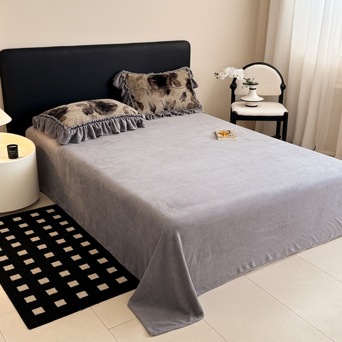 91家纺网 家纺一手货源 找家纺 米莱家纺 2025新款兔毛绒法式花边四件套 花颜