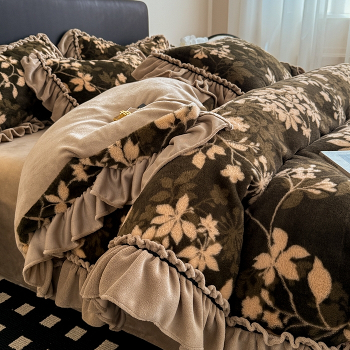 91家纺网 家纺一手货源 找家纺 米莱家纺 2025新款兔毛绒法式花边四件套 南法假日