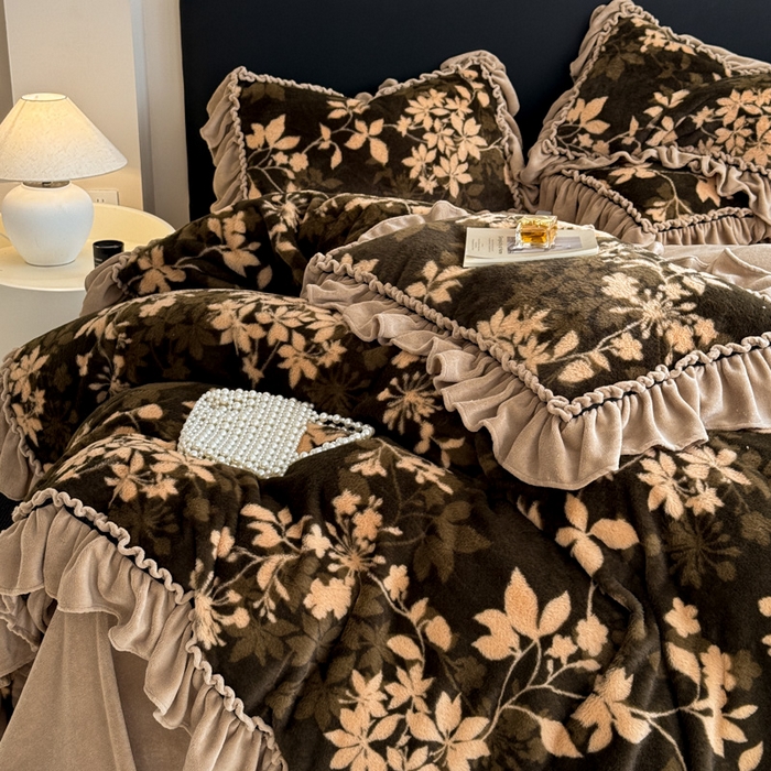 91家纺网 家纺一手货源 找家纺 米莱家纺 2025新款兔毛绒法式花边四件套 南法假日