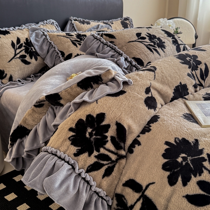 米莱家纺 2025新款兔毛绒法式花边四件套 欧若拉