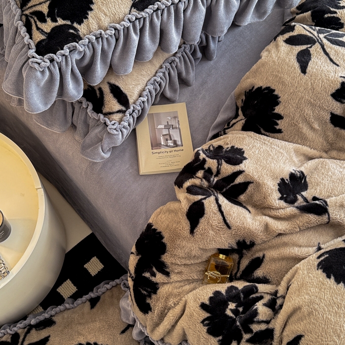 91家纺网 家纺一手货源 找家纺 米莱家纺 2025新款兔毛绒法式花边四件套 欧若拉