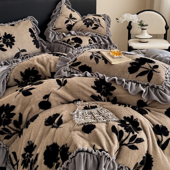 91家纺网 家纺一手货源 找家纺 米莱家纺 2025新款兔毛绒法式花边四件套 欧若拉