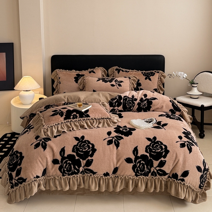 91家纺网 家纺一手货源 找家纺 米莱家纺 2025新款兔毛绒法式花边四件套 倾城