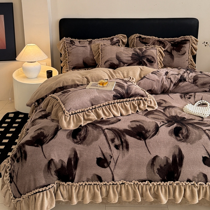 91家纺网 家纺一手货源 找家纺 米莱家纺 2025新款兔毛绒法式花边四件套 山茶