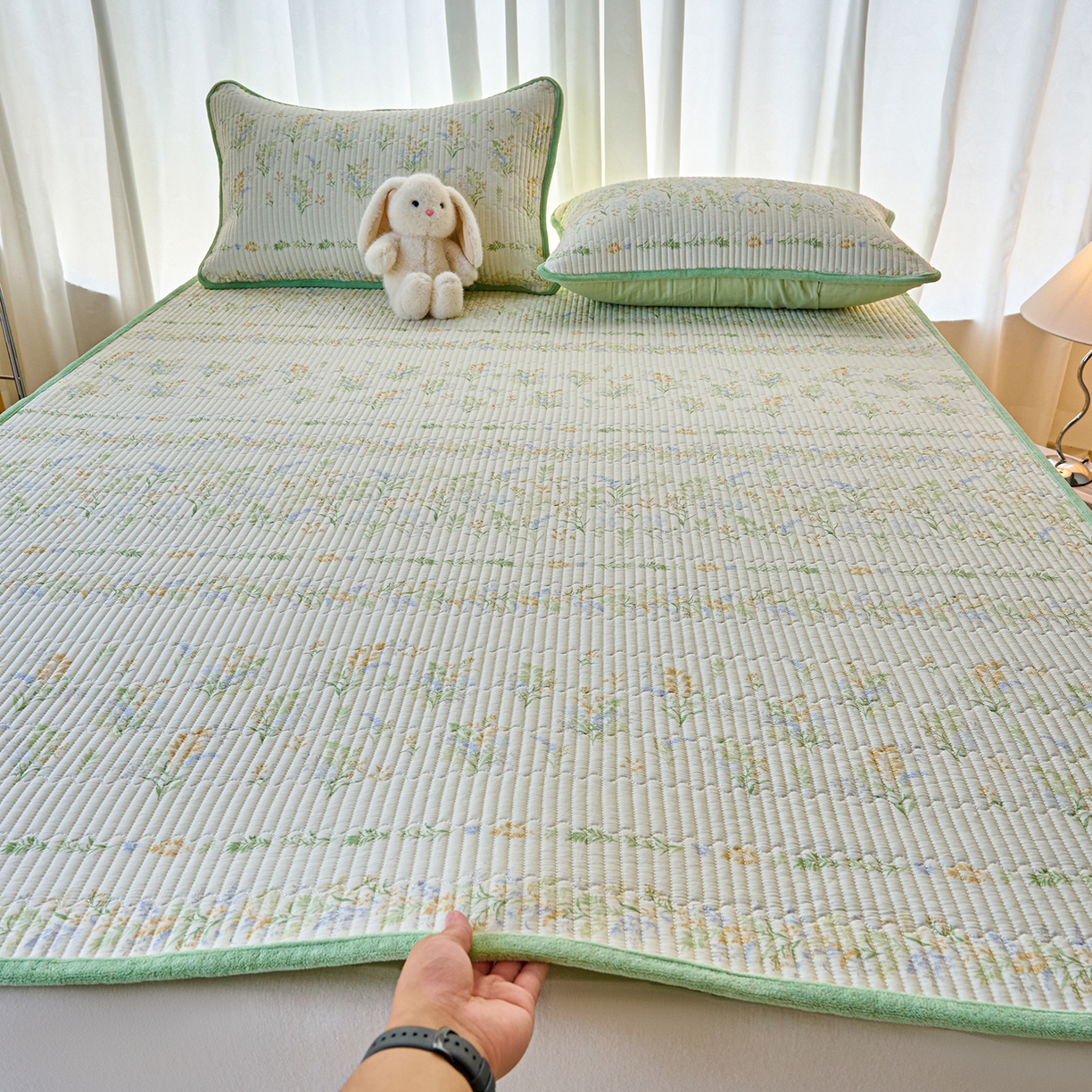 91家纺网 家纺一手货源 找家纺 （总）X猫先生 2025新款棉加绒床垫一面全棉一面牛奶绒床褥垫软床垫床盖四季通用