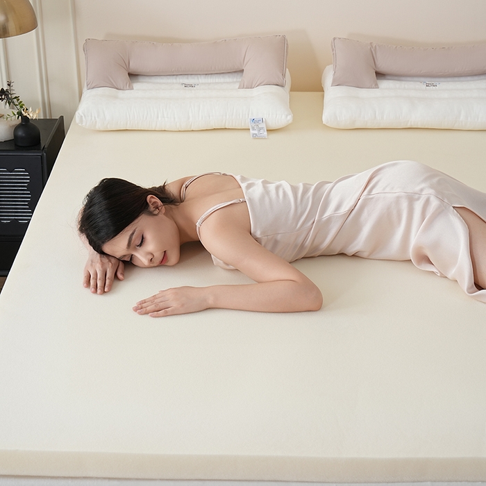 91家纺网 家纺一手货源 找家纺 （总）微枕芯 2025新款云感6D 酒店民宿专用可水洗硅胶床垫  宾馆席梦思硅胶床褥子经久耐用