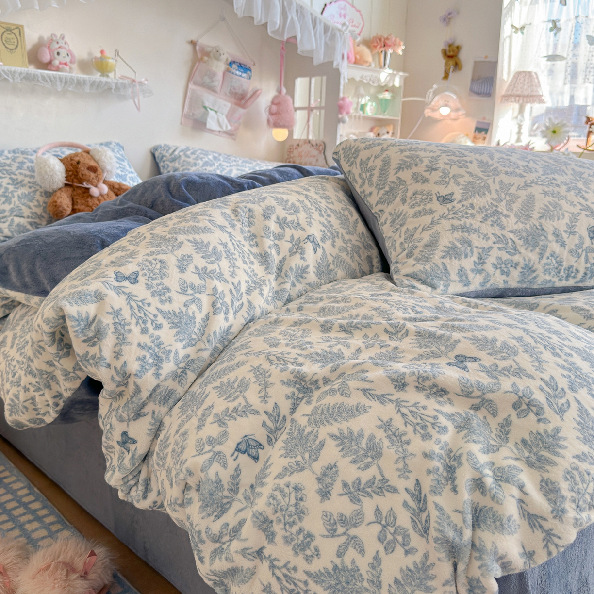 91家纺网 家纺一手货源 找家纺 初念 2025新款加厚高克重保暖可爱系牛奶绒床品套件系列（小红书推荐）（提供买家秀） 风沙沙