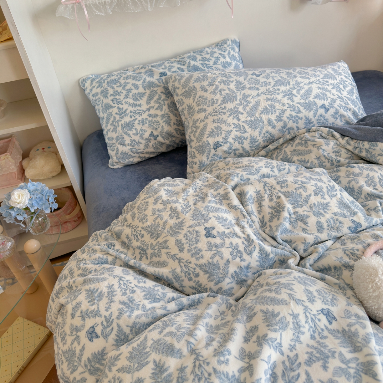 91家纺网 家纺一手货源 找家纺 初念 2025新款加厚高克重保暖可爱系牛奶绒床品套件系列（小红书推荐）（提供买家秀） 风沙沙