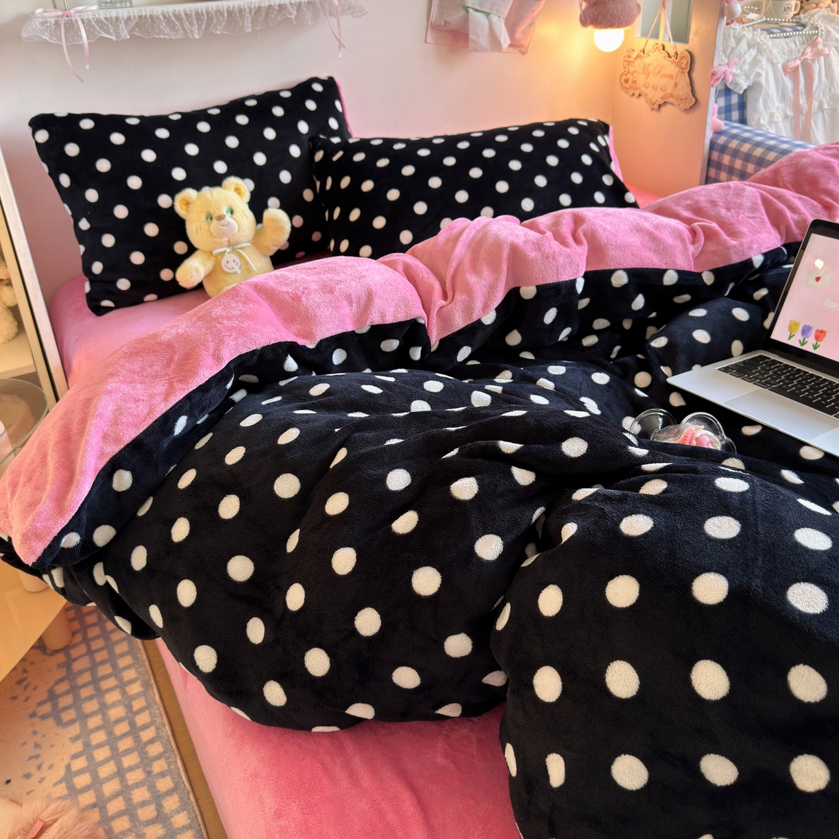 91家纺网 家纺一手货源 找家纺 初念 2025新款加厚高克重保暖可爱系牛奶绒床品套件系列（小红书推荐）（提供买家秀） 黑珍珠