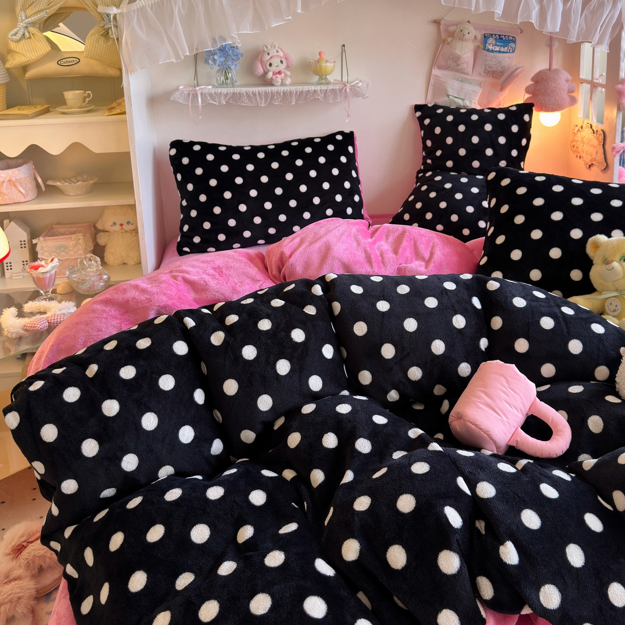 91家纺网 家纺一手货源 找家纺 初念 2025新款加厚高克重保暖可爱系牛奶绒床品套件系列（小红书推荐）（提供买家秀） 黑珍珠