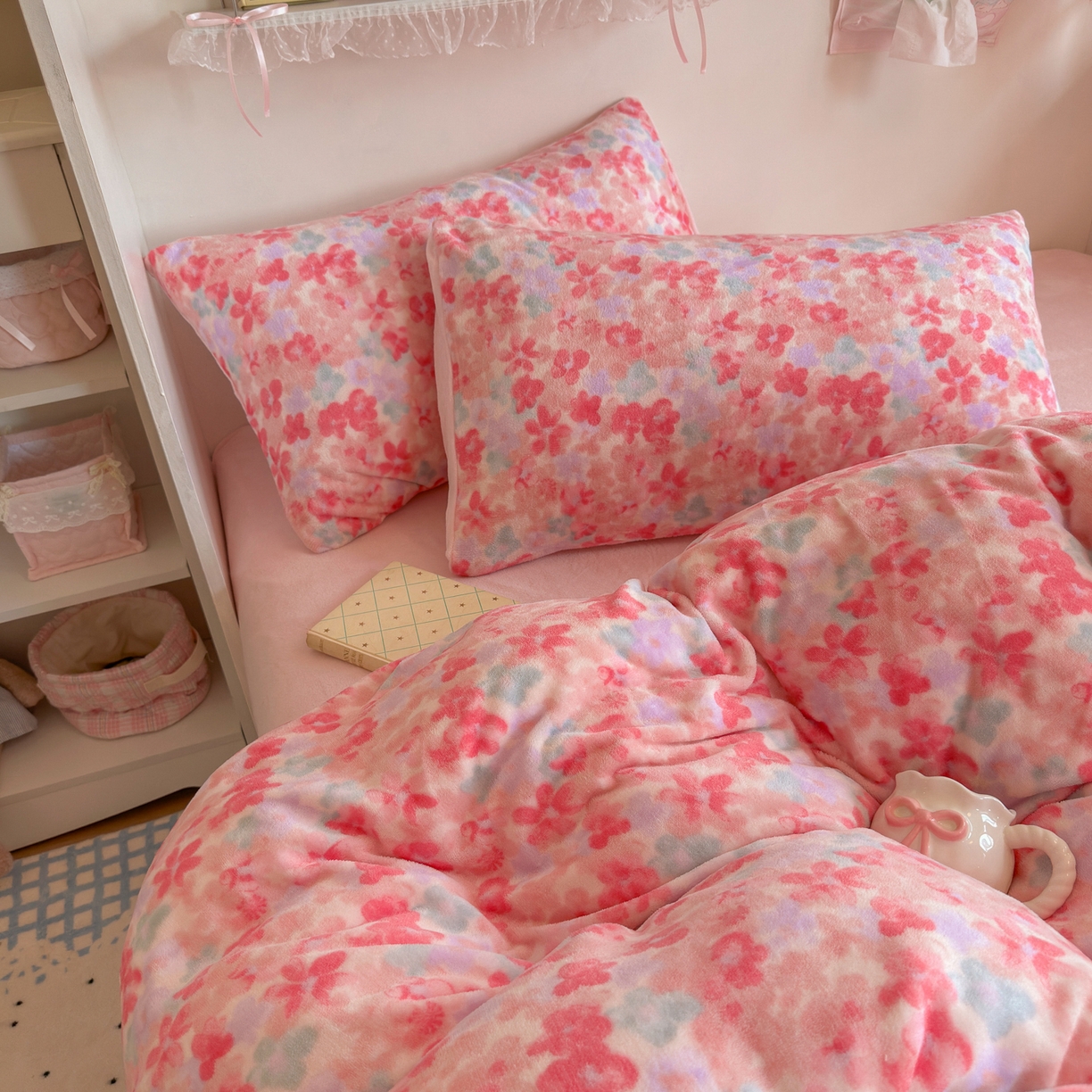 91家纺网 家纺一手货源 找家纺 初念 2025新款加厚高克重保暖可爱系牛奶绒床品套件系列（小红书推荐）（提供买家秀） 玫瑰粉黛