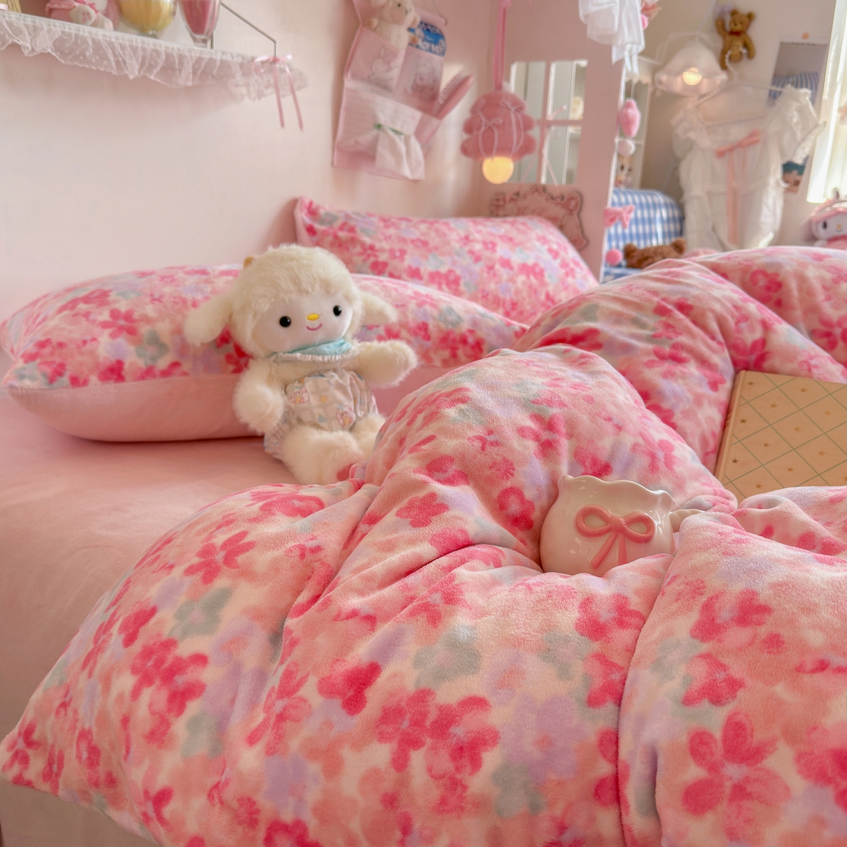 91家纺网 家纺一手货源 找家纺 初念 2025新款加厚高克重保暖可爱系牛奶绒床品套件系列（小红书推荐）（提供买家秀） 玫瑰粉黛