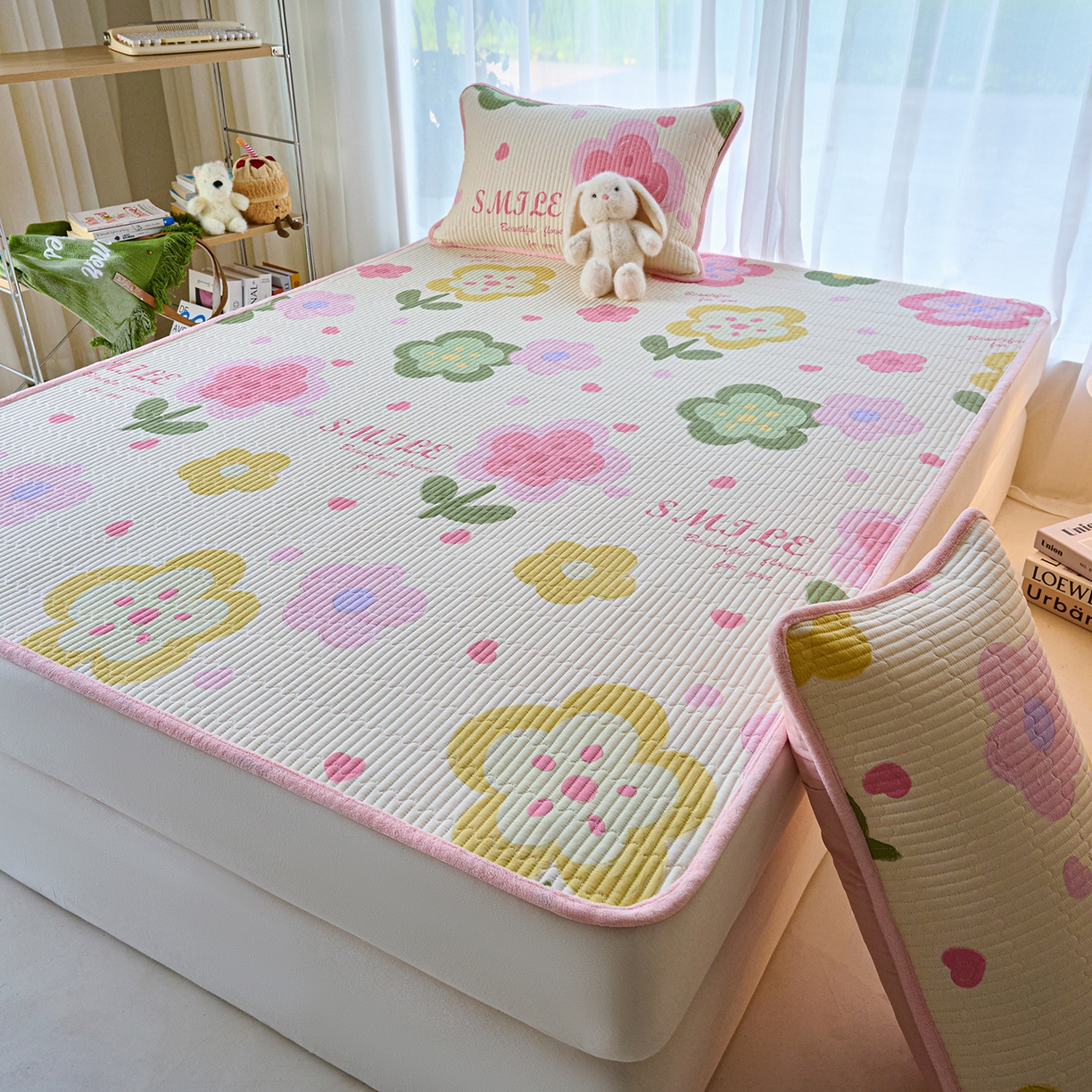 91家纺网 家纺一手货源 找家纺 X猫先生 2025新款棉加绒床垫一面全棉一面牛奶绒床褥垫软床垫床盖四季通用 贝利花都（A棉B绒）