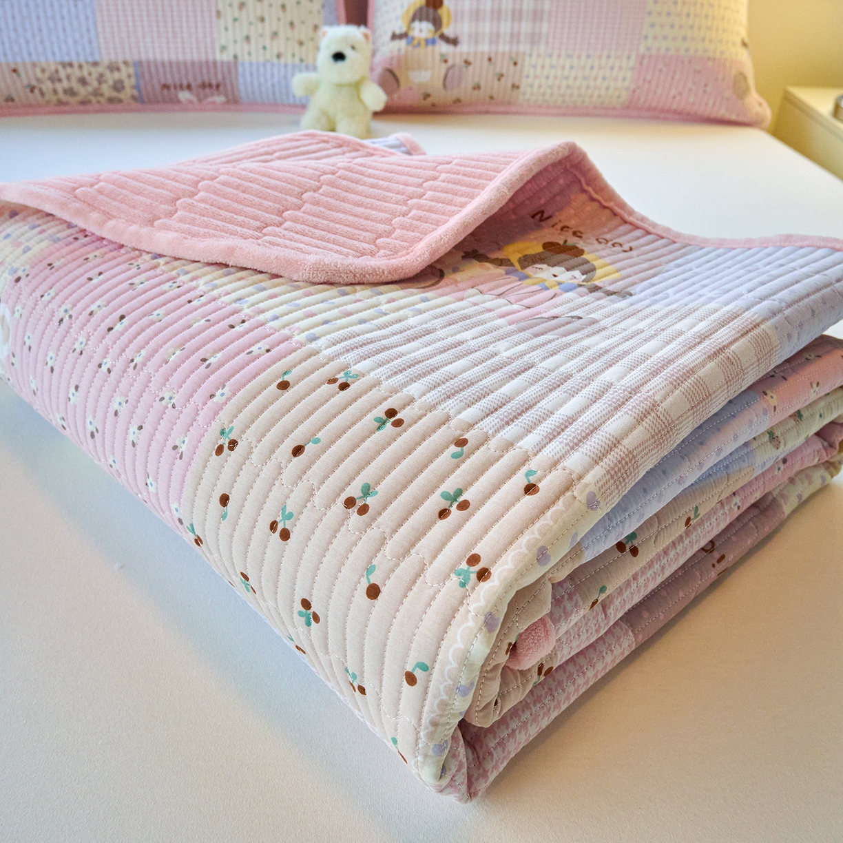 91家纺网 家纺一手货源 找家纺 X猫先生 2025新款棉加绒床垫一面全棉一面牛奶绒床褥垫软床垫床盖四季通用 丹麦少女（A棉B绒）