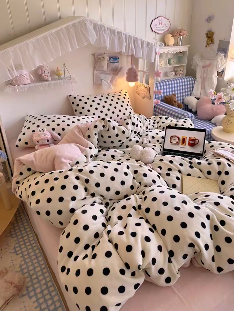 91家纺网 家纺一手货源 找家纺 初念 2025新款加厚高克重保暖可爱系牛奶绒床品套件系列（小红书推荐）（提供买家秀） 米珍珠