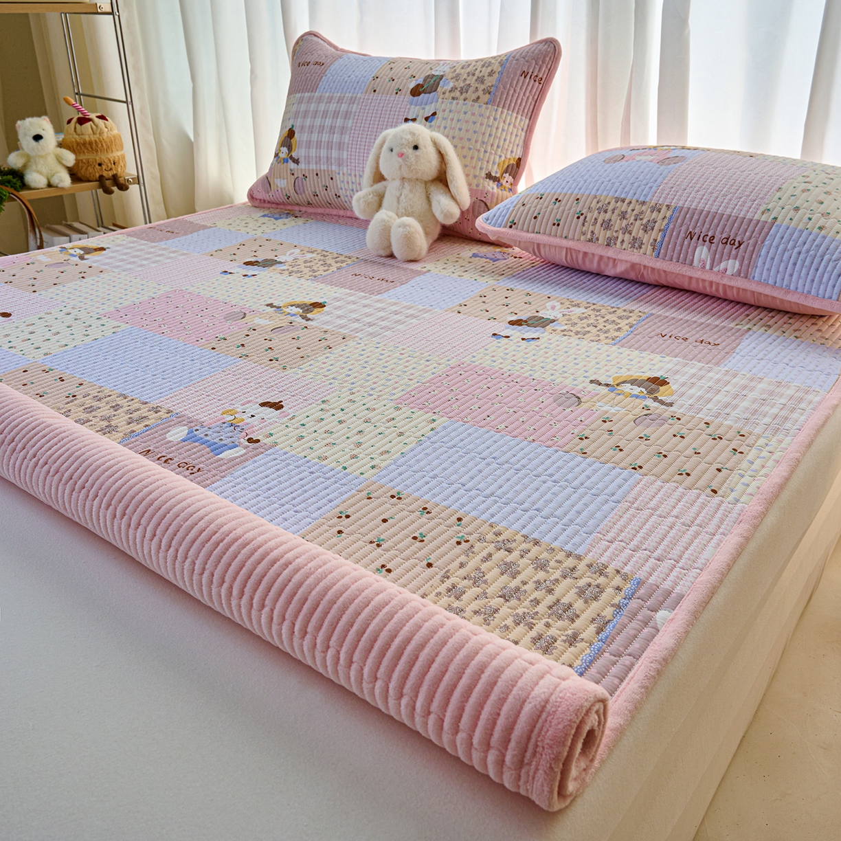 91家纺网 家纺一手货源 找家纺 X猫先生 2025新款棉加绒床垫一面全棉一面牛奶绒床褥垫软床垫床盖四季通用 丹麦少女（A棉B绒）