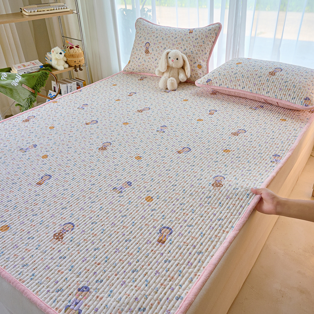 91家纺网 家纺一手货源 找家纺 X猫先生 2025新款棉加绒床垫一面全棉一面牛奶绒床褥垫软床垫床盖四季通用 花田囡囡（A棉B绒）