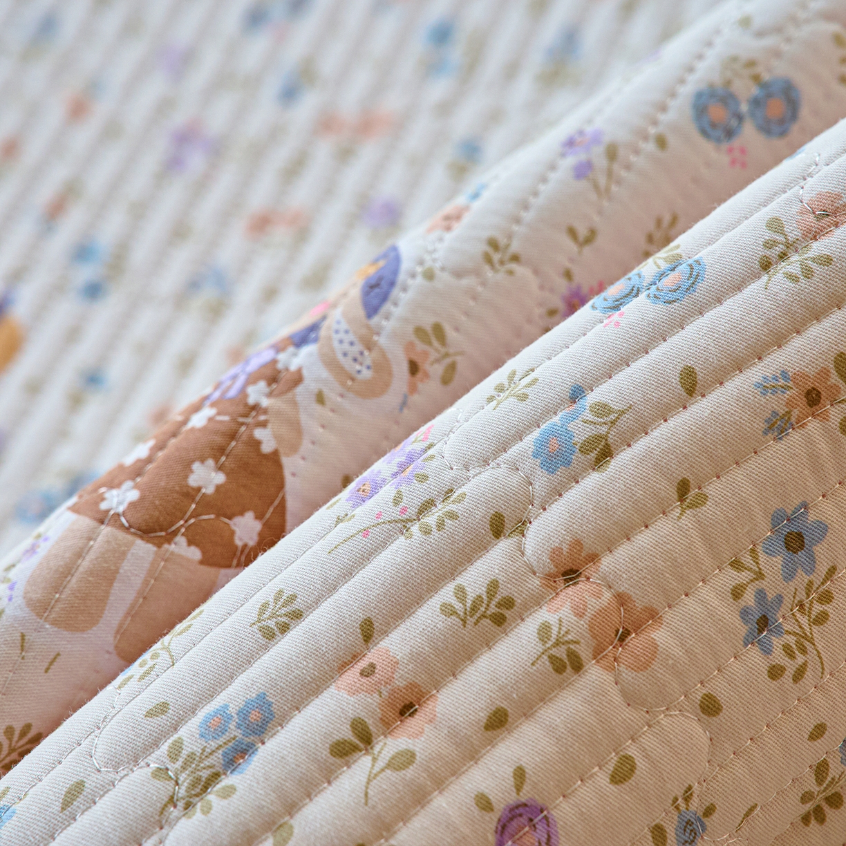 91家纺网 家纺一手货源 找家纺 X猫先生 2025新款棉加绒床垫一面全棉一面牛奶绒床褥垫软床垫床盖四季通用 花田囡囡（A棉B绒）