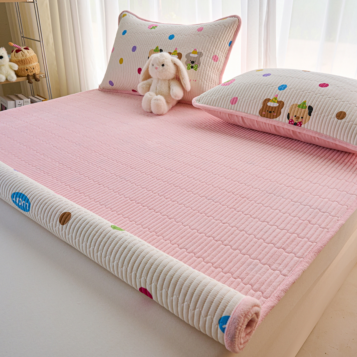 91家纺网 家纺一手货源 找家纺 X猫先生 2025新款棉加绒床垫一面全棉一面牛奶绒床褥垫软床垫床盖四季通用 冒险家（A棉B绒）