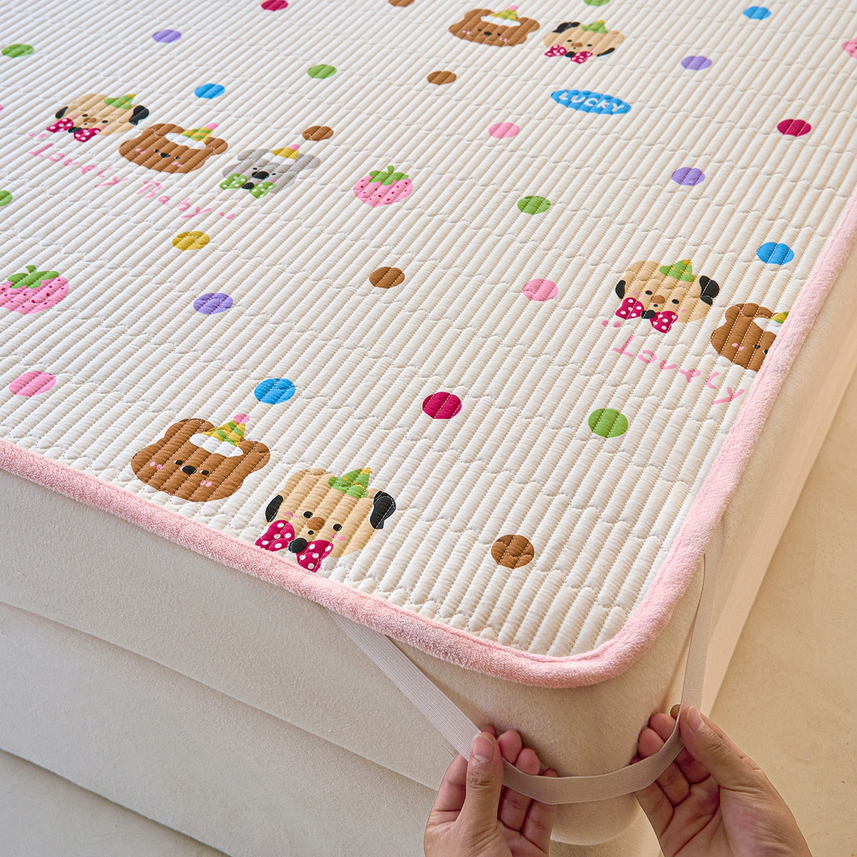 91家纺网 家纺一手货源 找家纺 X猫先生 2025新款棉加绒床垫一面全棉一面牛奶绒床褥垫软床垫床盖四季通用 冒险家（A棉B绒）