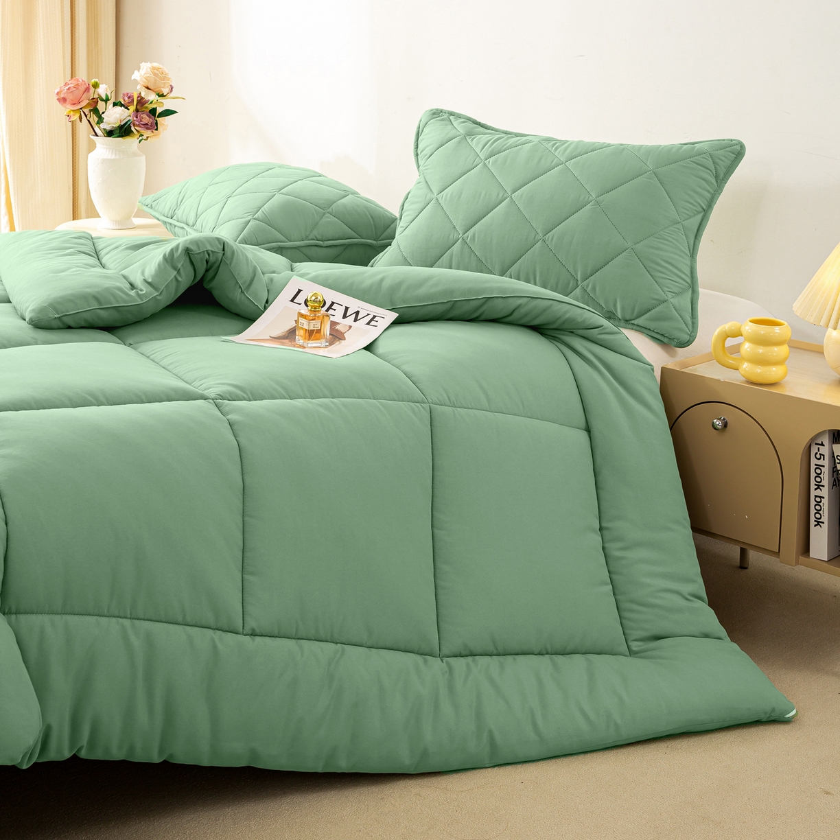 91家纺网 家纺一手货源 找家纺 憨豆家纺 2026新款磨毛四季被春秋被丝棉加厚冬被学生宿舍被子酒店宾馆跨境被芯 轻盈绿