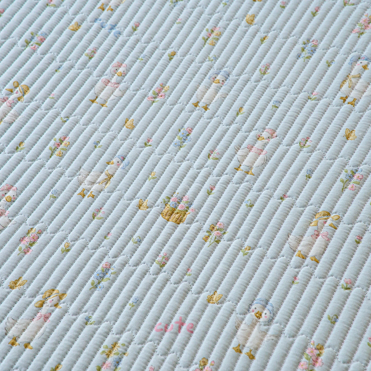 91家纺网 家纺一手货源 找家纺 X猫先生 2025新款棉加绒床垫一面全棉一面牛奶绒床褥垫软床垫床盖四季通用 萌萌鸭(A棉B绒）