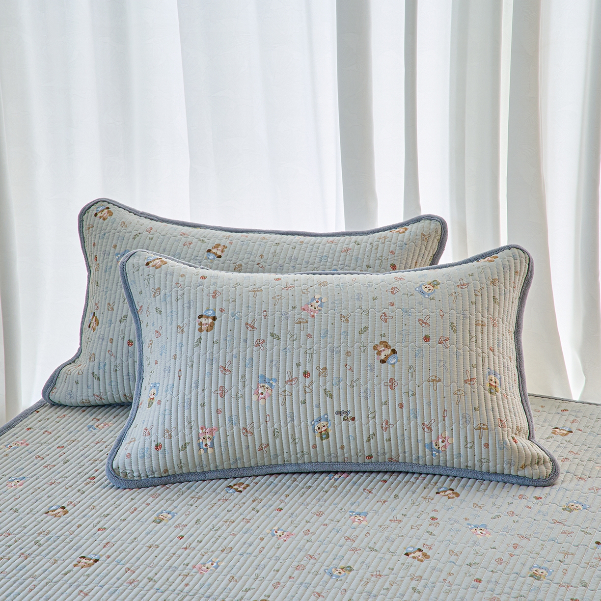 91家纺网 家纺一手货源 找家纺 X猫先生 2025新款棉加绒床垫一面全棉一面牛奶绒床褥垫软床垫床盖四季通用 蘑菇小镇(A棉B绒）