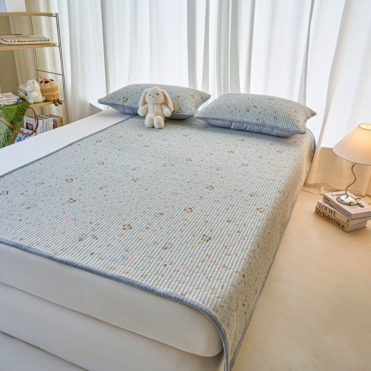 91家纺网 家纺一手货源 找家纺 X猫先生 2025新款棉加绒床垫一面全棉一面牛奶绒床褥垫软床垫床盖四季通用 蘑菇小镇(A棉B绒）